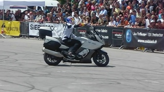 BMW K 1600 GT, Stunt Riding Chris Pfeiffer, Sofa, BMW Motorrad Days,