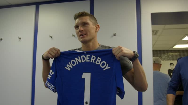 Fight Night Liverpool: Stephen Thompson and Molly Mc Cann take a tour of Goodison