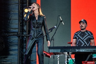 Группа filatov karas алида. Филатов карас певица. Филатов и карась. Филатов энд керос. Filatov karas солистки светлана афанасьева.