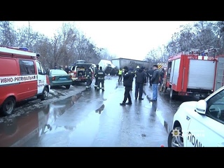 Кількість жертв ДТП під Черніговом зросла до 12 (Відео)