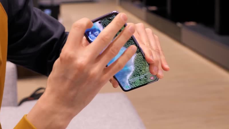 ГИБКИЙ Samsung Z Flip