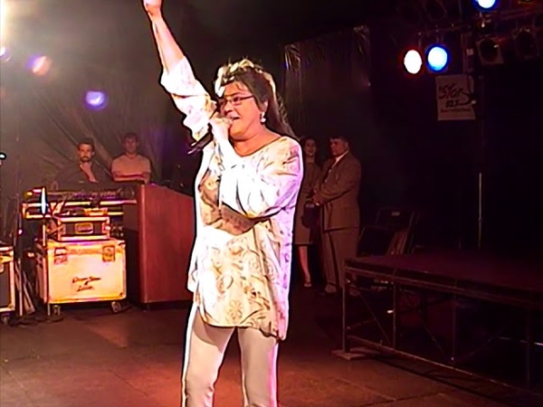 Laura Branigans Last Ever Show In Boston (
