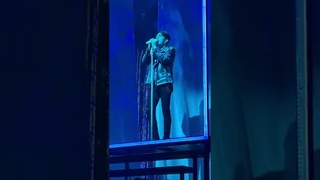 220529 MONSTA X CHICAGO CONCERT KIHYUN SOLO STAGE - RAIN