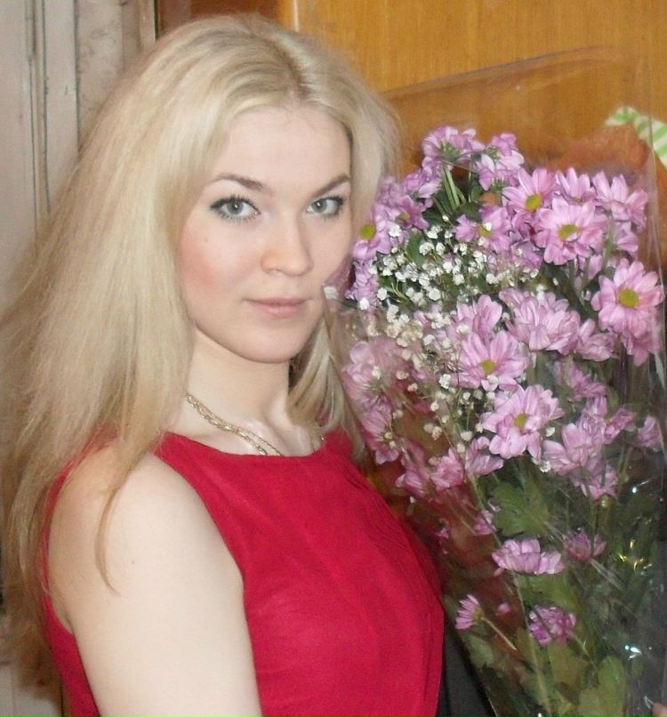 Анюточка Глушкова ღღNENYAღღ | Киров