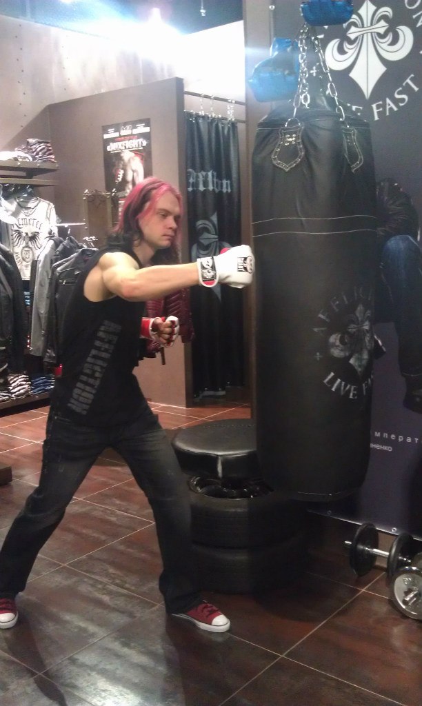 Роман Забровский ♫♫♫  ϟenϟo®  ♫♫♫ | 