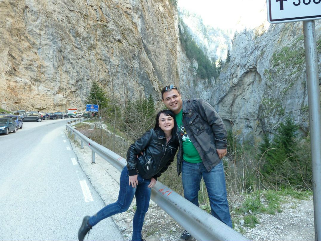 Инна Радулова | София