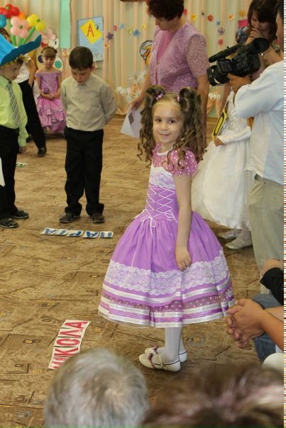 №10, Соня Коробова №10, Соня Коробова