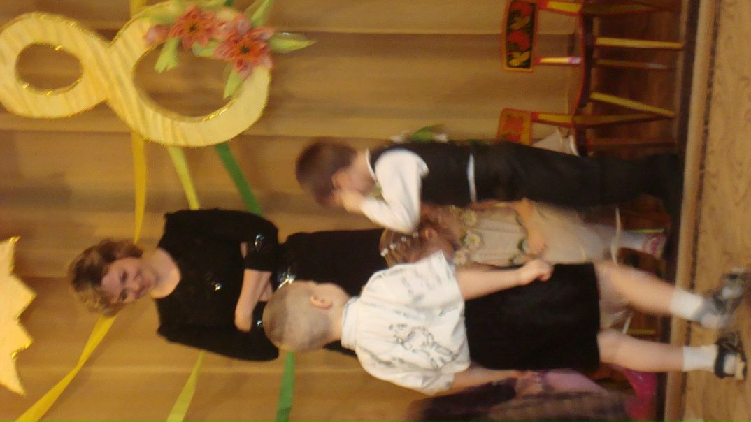 №61, Юля Сучкова, 41 год №61, Юля Сучкова, 41 год