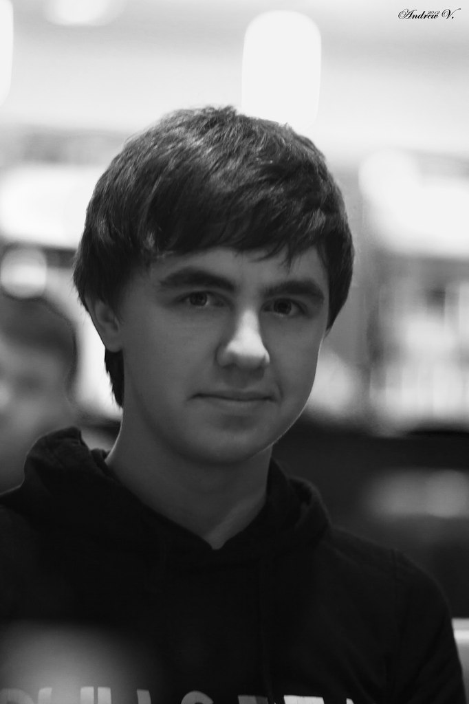 Олесь Подвірний | Львов