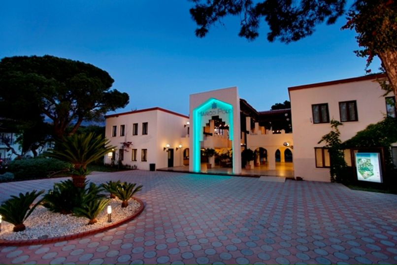 Azat Usuvaliyev | Москва