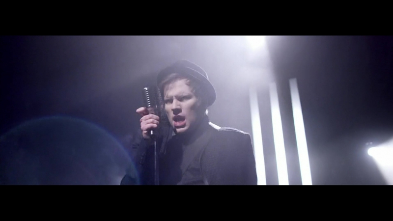 Steve Aoki feat. Fall Out Boy Back To Earth