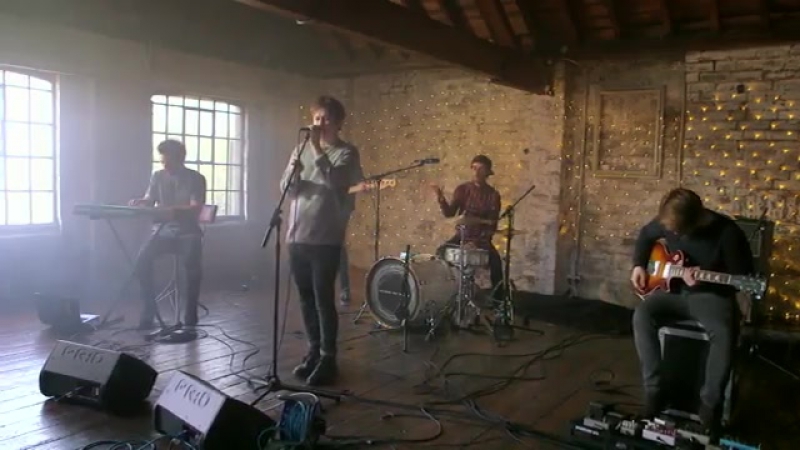 Nothing but Thieves ban all the