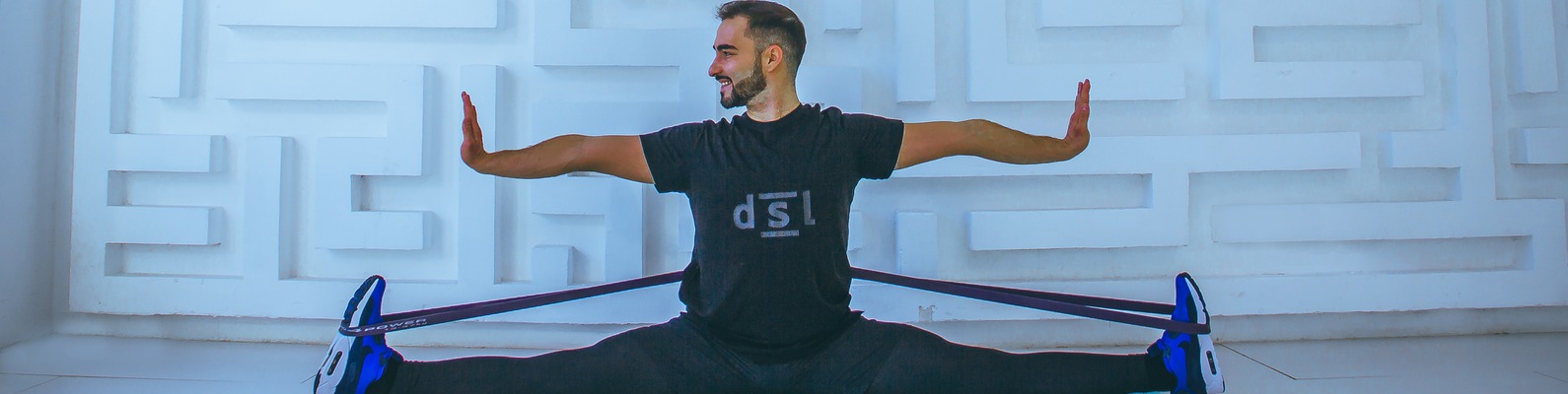 Занятия по растяжке с Антоном Николаевым | Приглашаем всех на групповые ...