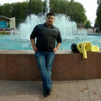 Денис Попов