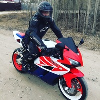 Сергей Устинов