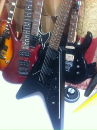 Реставрация стрелы от Epiphone - восстановление головы грифа - шлифовка ладов - замена датчиков на …