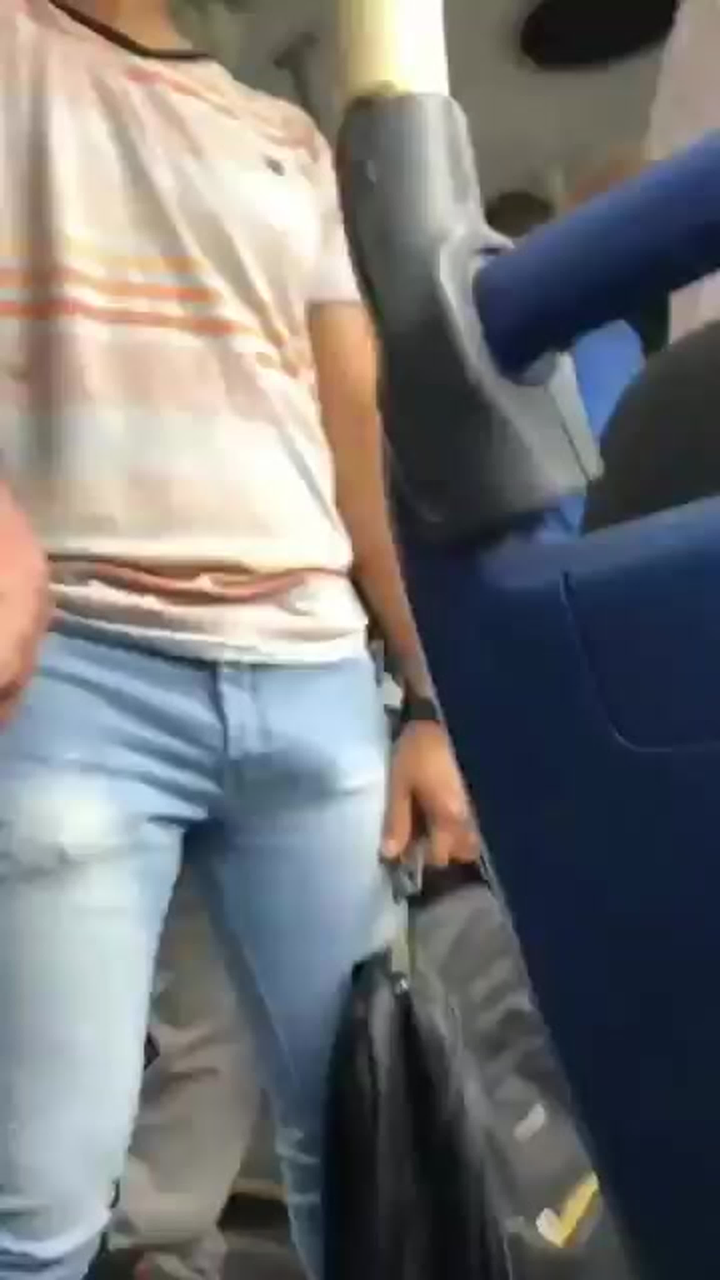 Жалаңаш еден жуу