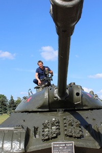 Артём Миронов
