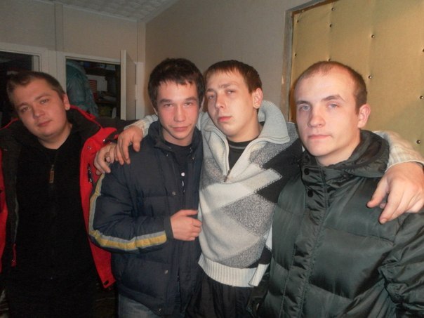 Djon Rusanov 유 ------- ┴═╦╕ | 