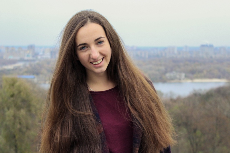 Юля Онищук |