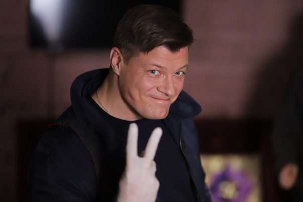 Пин от пользователя Татьяна Смайк на доске Актеры Мемы, Сериалы, Комиксы