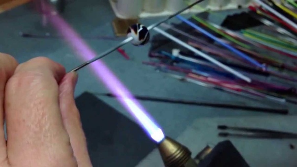 Double Helix Glass How to Strike Silver