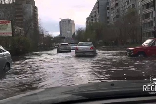 Потоп в 11 микрорайоне, Омск ()