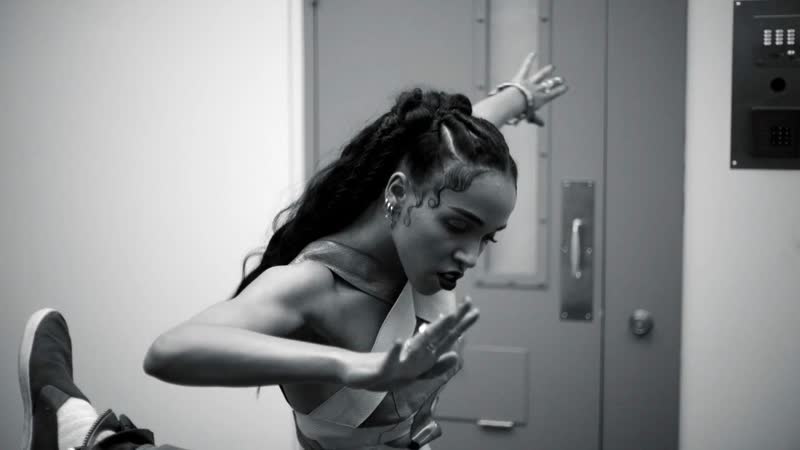 FKA twigs Video
