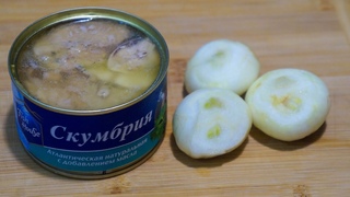 Гора еды из одной банки консервы: спасибо моей бабушке, что научила готовить это чудо!