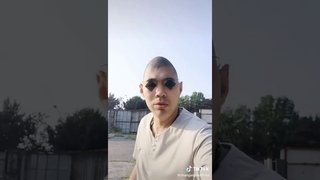 Шие хуа пьяо пьяо бей фенг сяо сяо денди и и пье танмао